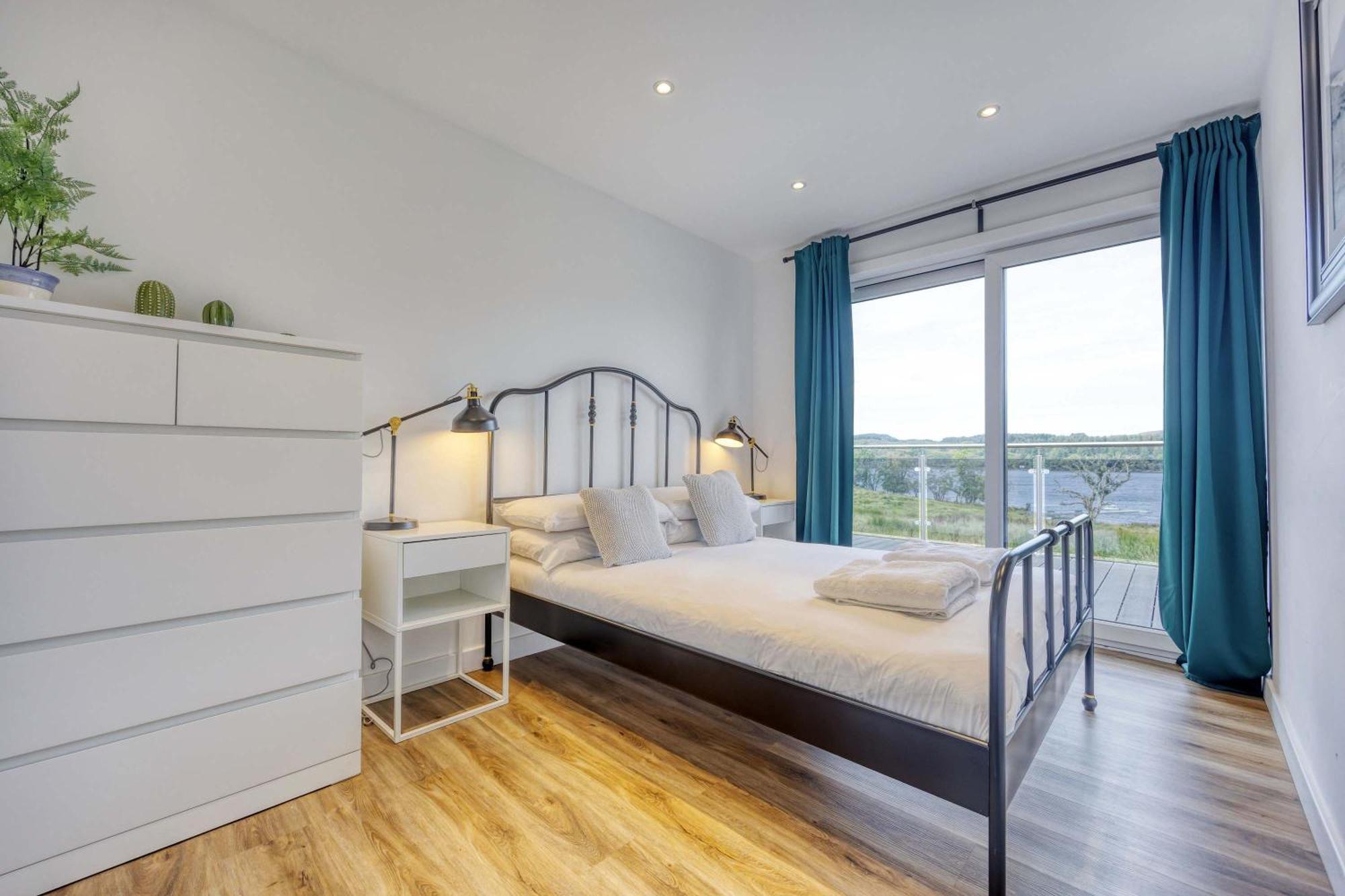 New Build Lodge With Stunning Views Of Loch Awe Hayfield  ภายนอก รูปภาพ